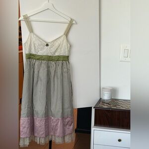 John Galliano Chic White Lace-Trimmed dress size 6